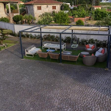 Villa Moura - Pool & Jacuzzi ポーヴォア・デ・ラニョゾ エクステリア 写真